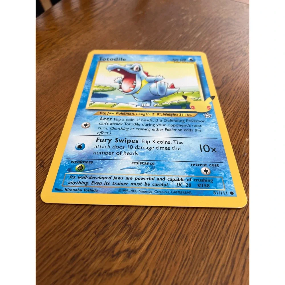Pokemon Totodile 81/111 25th Anniversary Celebrations Jumbo Oversized Card